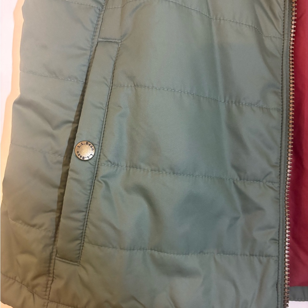 L.L. Bean Multicolor Quilted Vest - Picture 3 of 4